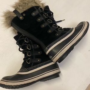 Sorel Joan of Arctic boots